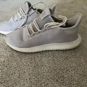 Women’s size 7.5 Adidas tennis shoes